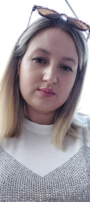 Помощник воспитателя Гнездилова Елена Вячеславовна Помощник воспитателя Гнездилова Елена Вячеславовна